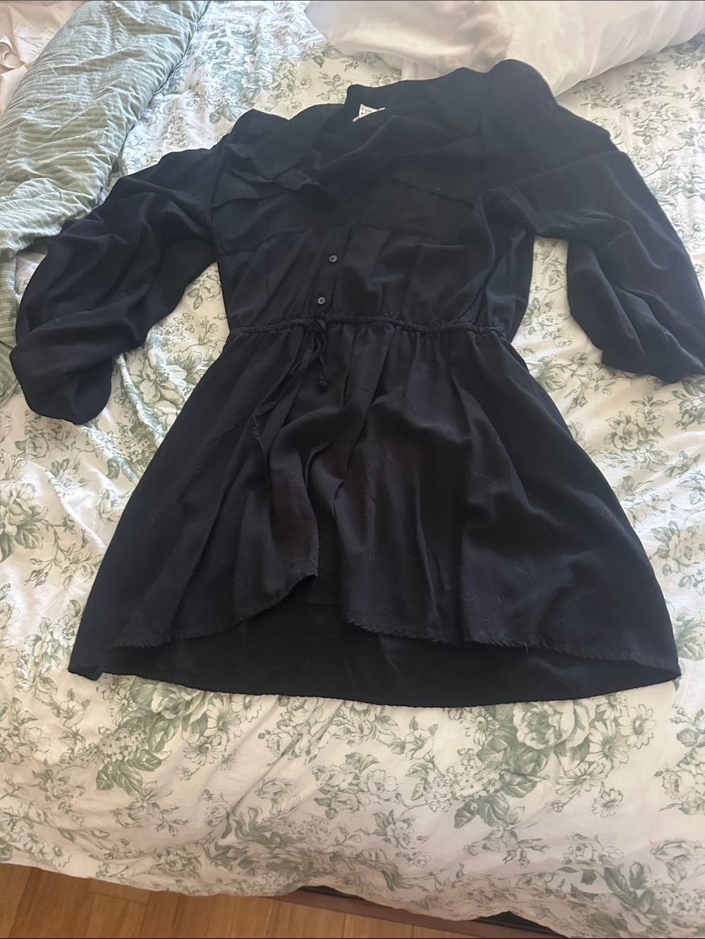 l*space Black Long-Sleeve Drawstring Shirt Dress